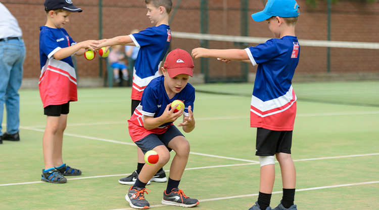 Younger kids PE lesson